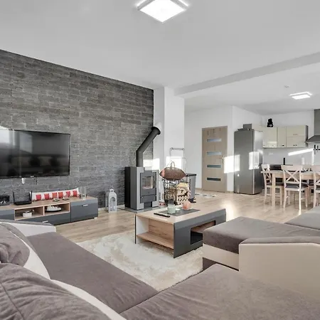 čtyřlístek * Loučná pod Klínovcem