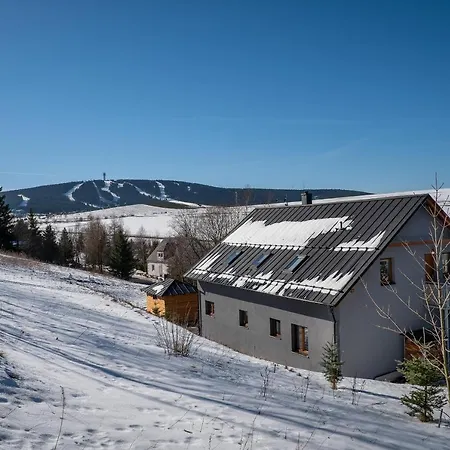 čtyřlístek Apartamento Loučná pod Klínovcem