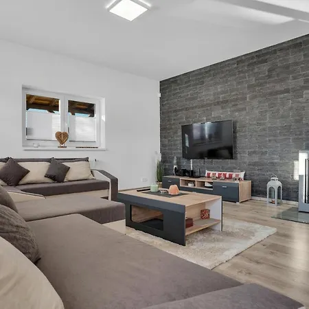 Lägenhet Ctyrlistek *